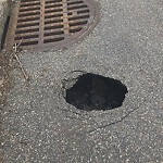 Pothole at 76–98 Fairmount St